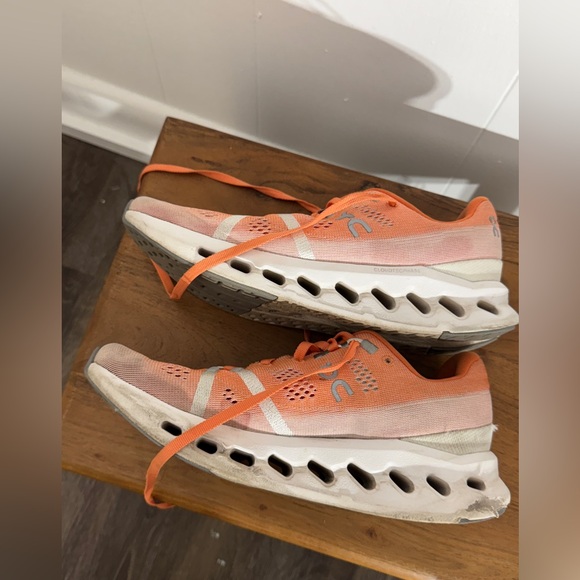 On Cloud Cloudsurfer Sneakers - Picture 8 of 12